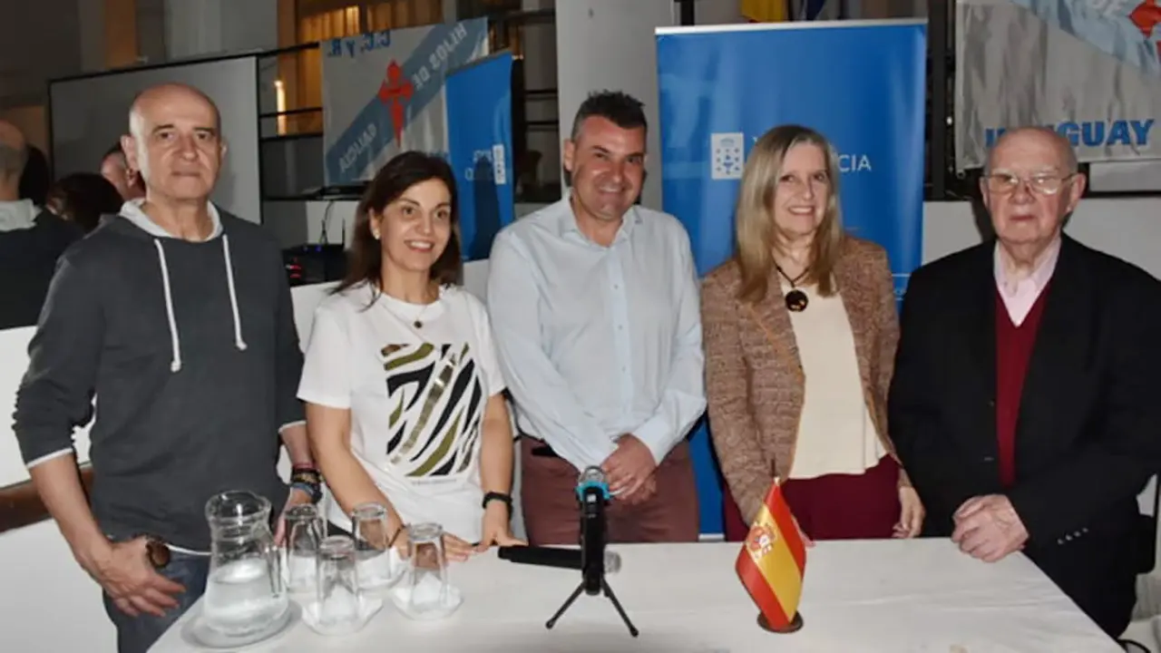 Uru.Hijos Galicia-ramon-chain-carlos-elvira-manu