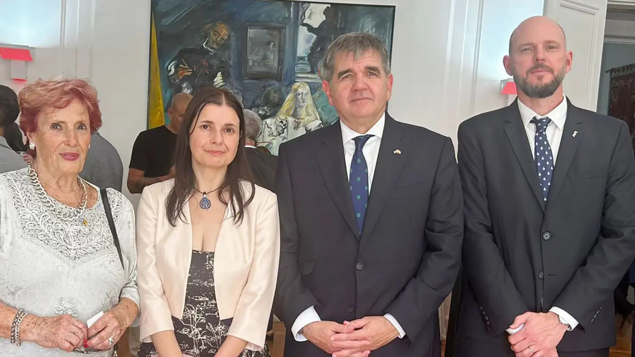 Recepción Embajada 1