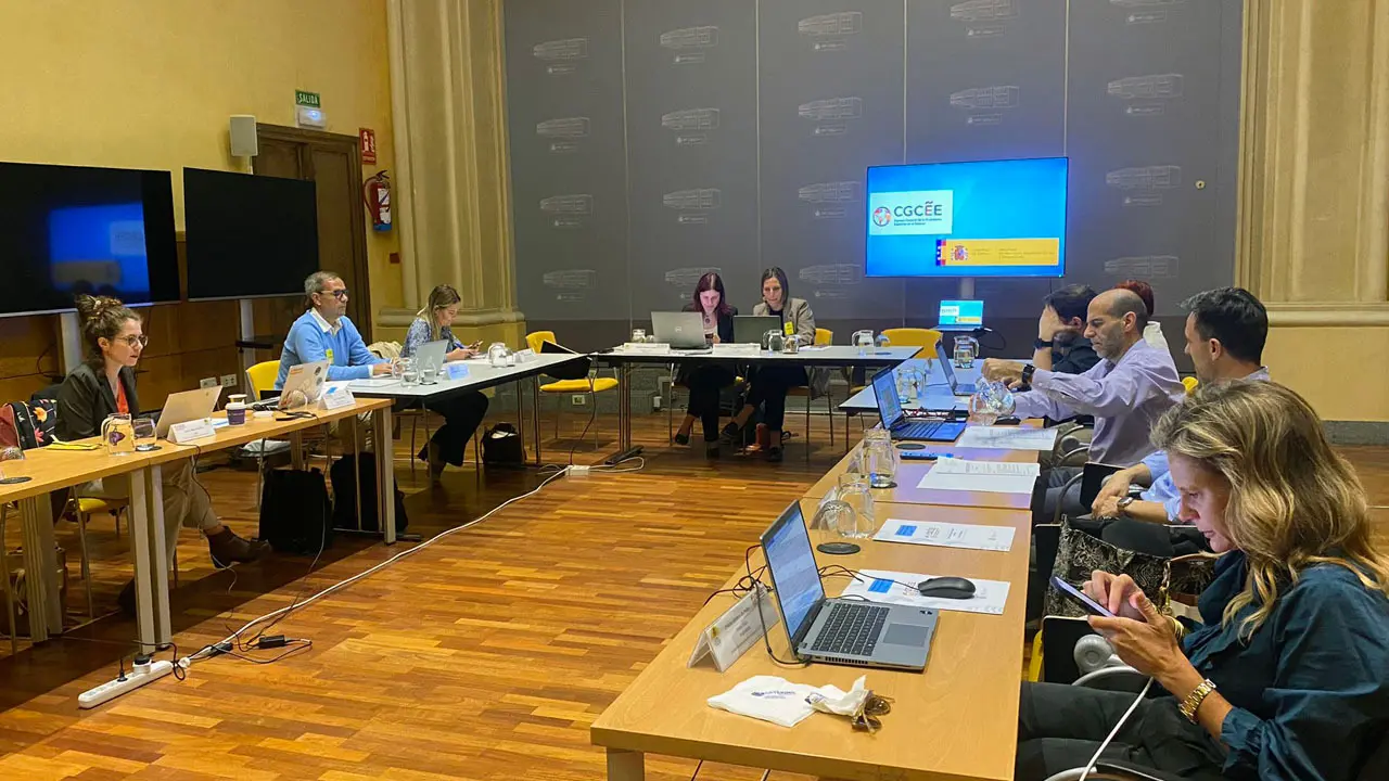 CGCEE-Comision Mujeres