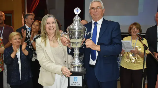 Premios Liga Española Uruguay.delegada copa a jesus