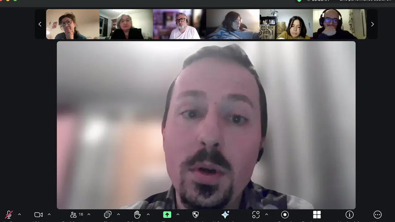 Asamblea IU Exterior 2-Luis Cortes