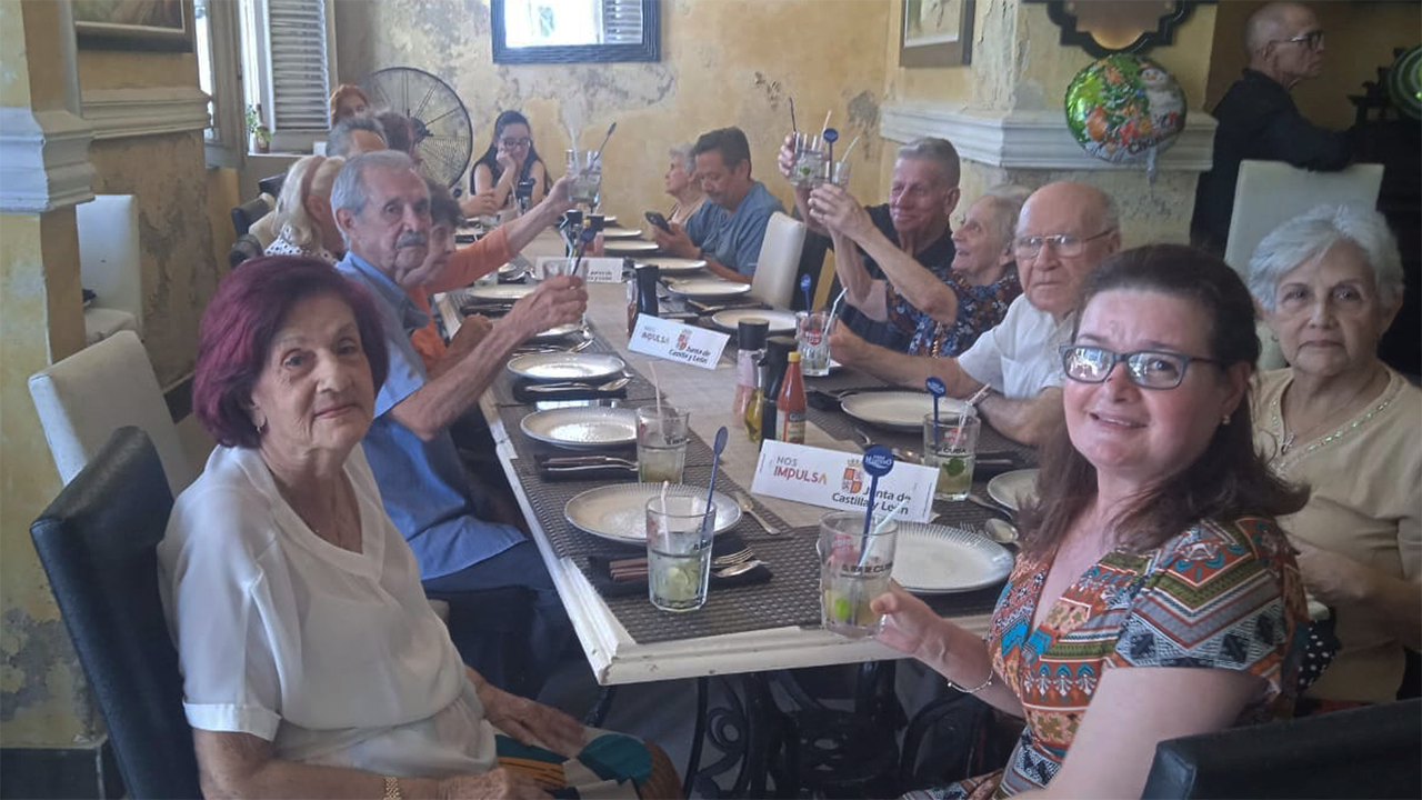 Captura de pantalla 2025-12-09 a las 12.06.04