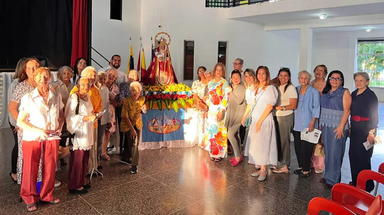 BENDICIÓN NUEVA IMAGEN VIRGEN DE CANDELARIA EL TIGRE 2026 2