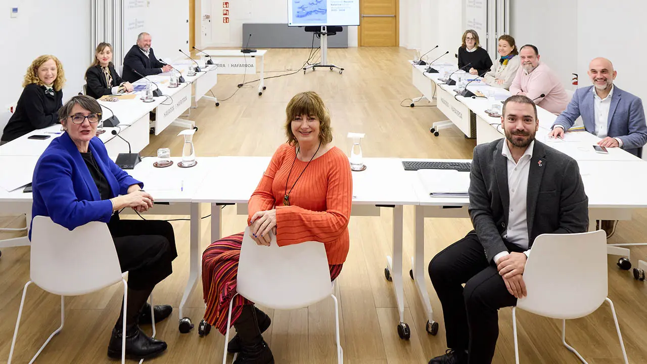 La vicepresidenta y consejera de Memoria y Convivencia, Acci&oacute;n Exterior y Euskera, Ana Ollo, participa en el Consejo de Comunidades Navarras en el Exterior. I&Ntilde;IGO ALZUGARAY / GOBIERNO DE NAVARRA