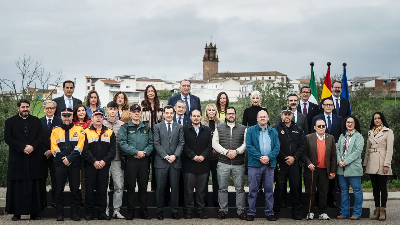 Juanma Moreno-Medalla Adamuz 1