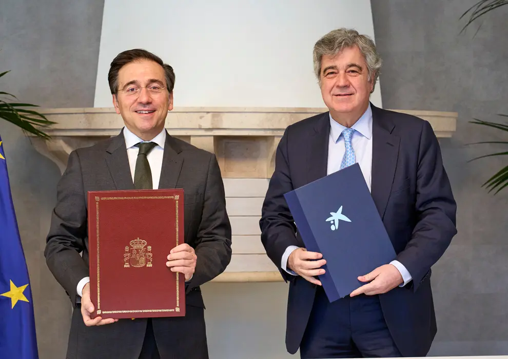 19/03/2026  Foto. Guillermo Navarro/MAEC

Sede ministerial Marqu&eacute;s de Salamanca. Firma de acuerdo con la Caixa.