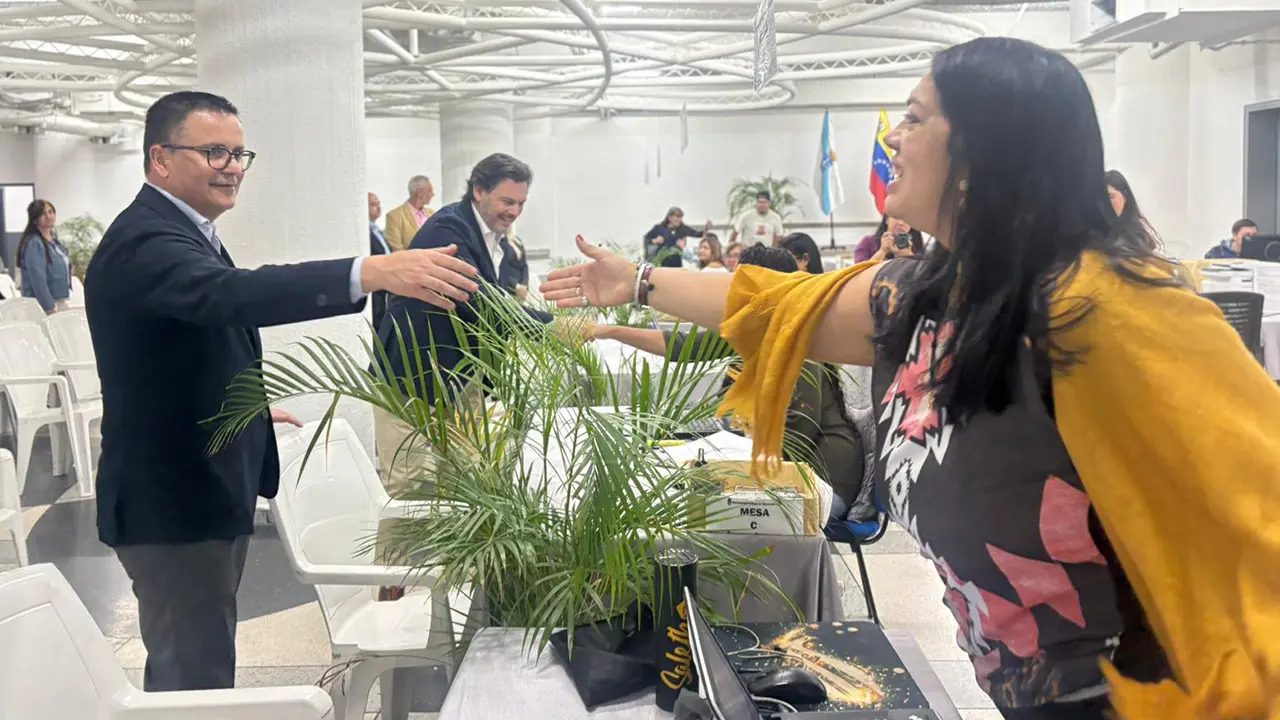 20260325ConseHermandadGallegaVenezuelaOficinaAtencionSocial2