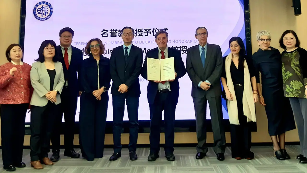 Garcia Montero-Universidad Fudan 2