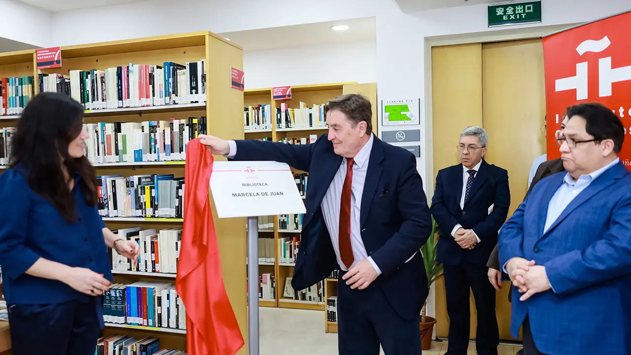 Cervantes Shanghai-Inauguracion 1