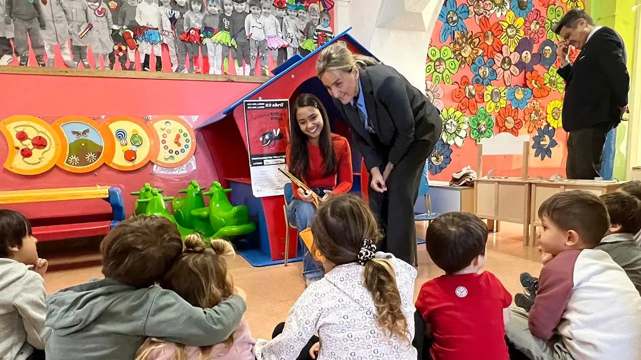 Ministra Educacion en Roma-Liceo Cervantes 3