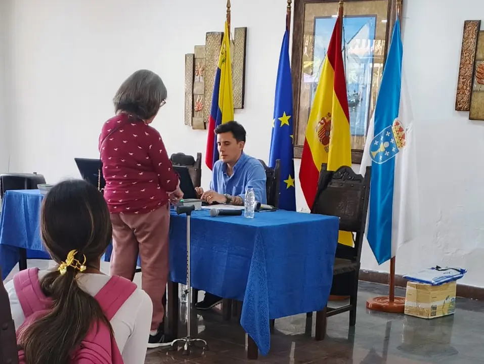 500 PERSONAS-CONSULADO LECHERIA 2