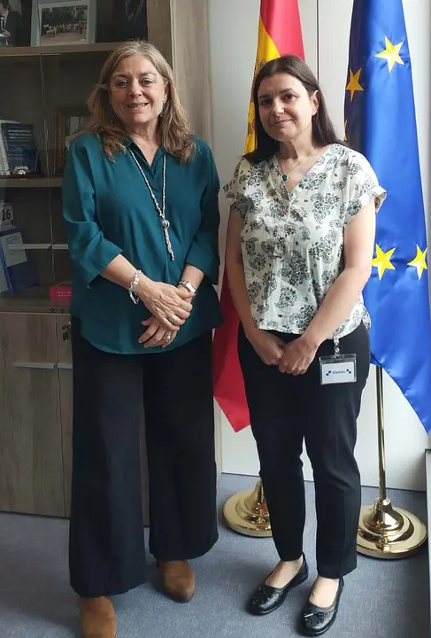 Violeta Alonso con Consuelo Sánchez Naranjo, Secretaria de Estado de Función Pública 