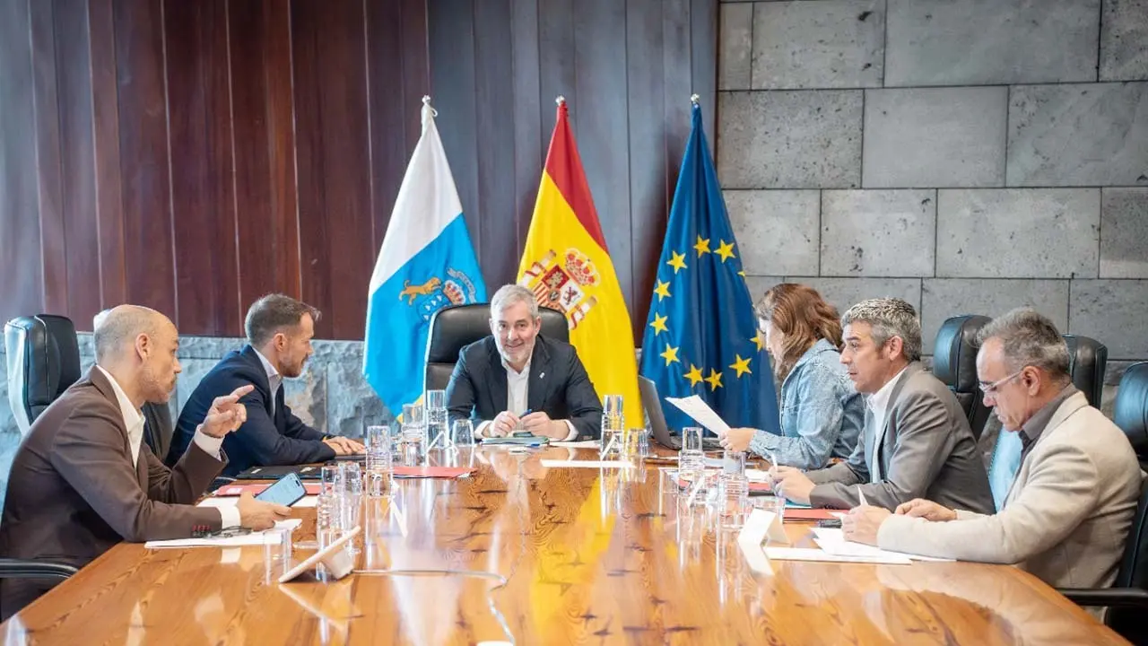 Consejo Gobierno-Medallas de Oro