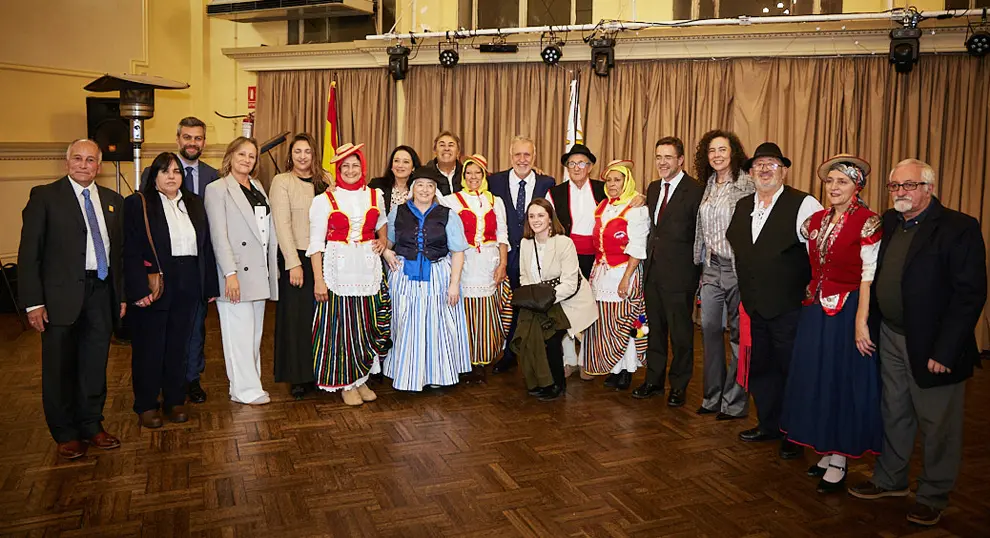 Uru.Torres en Club Español-fotoflia