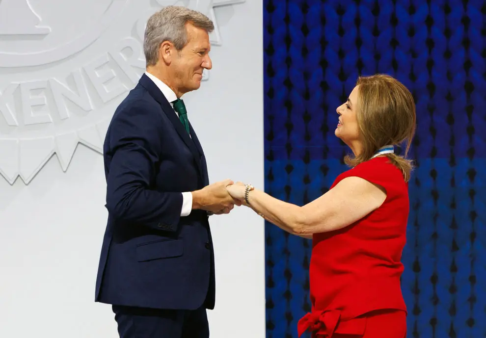 O presidente da Xunta de Galicia, Alfonso Rueda, acompa&ntilde;ado dos membros do Executivo auton&oacute;mico, preside a cerimonia de Entrega das Medallas de Galicia 2026 &aacute;s galardoadas Claudia Alicia &Aacute;lvarez Arg&uuml;elles, Beatriz Gil Fern&aacute;ndez, Carla Mar&iacute;a Angola Rodr&iacute;guez e Camila Fern&aacute;ndez. Cidade da Cultura (Santiago de Compostela), 24/07/26.