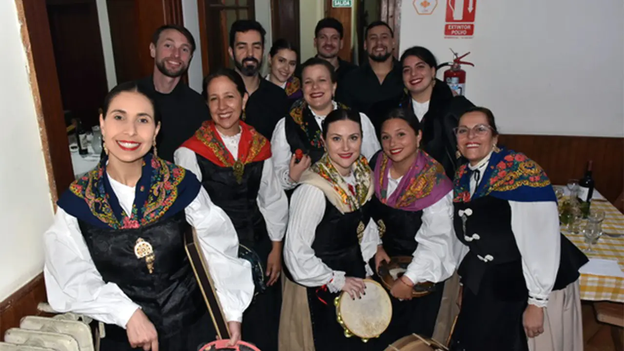 Uru.Hijos Morgadanes Aniv 1 copia