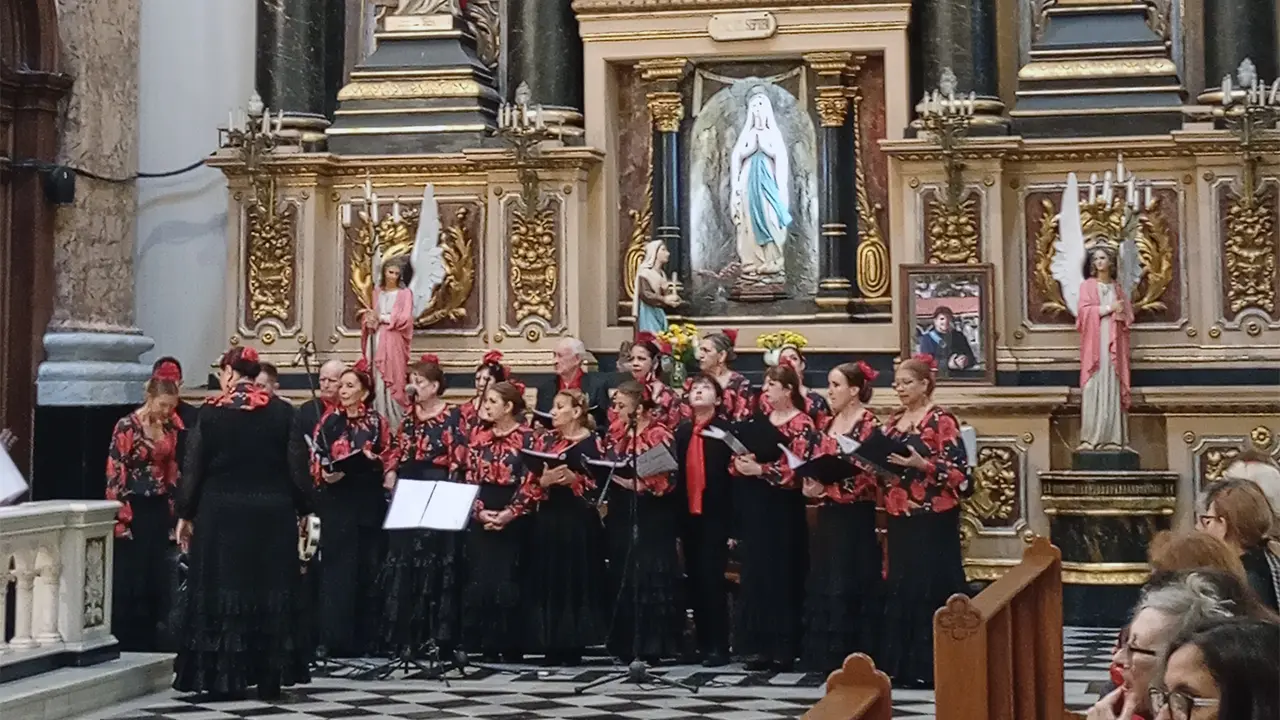 Misa Rociera coro