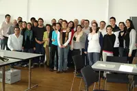  Foto de familia de los participantes en el seminario.