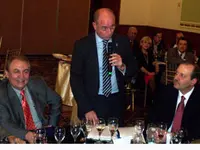 Tras la clausura de la Jornada, Camba anunci&oacute; la puesta en marcha de la tarjeta sanitaria. 