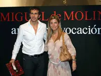  La directora de la AME, Victoria Cristóbal, y el director de la Fundación, Alejandro Salade. 