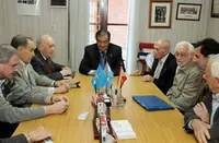  El presidente del Principado mantuvo una reunión con la directiva del Club Tinetense.