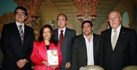 De izda. a dcha.: Leandro Pavón, Pilar Pin, Julio Olmos, Claudio Romero y Aquilino López.