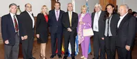 Miras Portugal -en el centro-, con los miembros de la Federación de Sociedades Españolas.