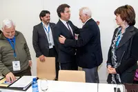 O titular do Goberno galego, acompañado do secretario xeral para a Emigración, Antonio Rodríguez Miranda, presidirá a reunión ordinaria da Comisión Delegada do Consello de Comunidades Galegas. Na Biblioteca da Cidade da Cultura de Galicia (Monte Gaiás, s/n). 
foto xoán crespo
15/11/13