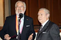 Embajador y Carballedo