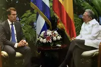 FeijooReunionRaulCastrocuba 1