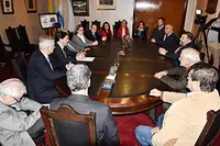 Casa de Galicia-mesa-dir