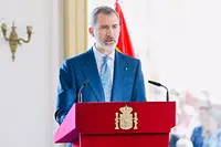 Don Felipe durante sus palabras en la recepción a la colectividad española residente en la República de Cuba  