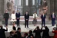 200628 mcastelao_grupo 01a