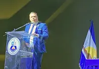 RICHARD BARREIRO RECIBE ORDEN DIEGO BAUSTISTA URBANEJA 6