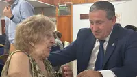 Salundando a una zamorana que lleva 90 años en Buenos Aires