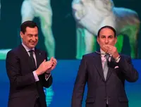 Medalla a Javier Gonzalez de Lara