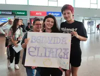 De izd. a Dch. Minia, Elina y Ash. pg