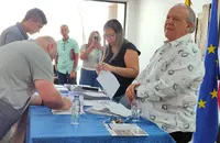 500 PERSONAS-CONSULADO LECHERIA 5