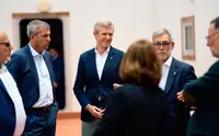 O presidente da Xunta, Alfonso Rueda, visita a asociaci&oacute;n Casa de Galicia de Las Palmas de Gran Canaria. Casa de Galicia (Las Palmas), 22/05/26.