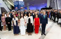 O presidente da Xunta de Galicia, Alfonso Rueda, acompa&ntilde;ado dos membros do Executivo auton&oacute;mico, preside a cerimonia de Entrega das Medallas de Galicia 2026 &aacute;s galardoadas Claudia Alicia &Aacute;lvarez Arg&uuml;elles, Beatriz Gil Fern&aacute;ndez, Carla Mar&iacute;a Angola Rodr&iacute;guez e Camila Fern&aacute;ndez. Cidade da Cultura (Santiago de Compostela), 24/07/26.