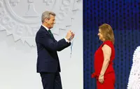O presidente da Xunta de Galicia, Alfonso Rueda, acompa&ntilde;ado dos membros do Executivo auton&oacute;mico, preside a cerimonia de Entrega das Medallas de Galicia 2026 &aacute;s galardoadas Claudia Alicia &Aacute;lvarez Arg&uuml;elles, Beatriz Gil Fern&aacute;ndez, Carla Mar&iacute;a Angola Rodr&iacute;guez e Camila Fern&aacute;ndez. Cidade da Cultura (Santiago de Compostela), 24/07/26.