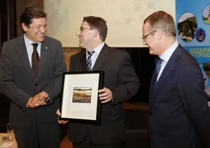 Presidente reunion Compromiso Asturias XXI 1