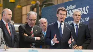 O presidente da Xunta, Alberto Núñez Feijóo, asistirá ao acto de corte de chapa con motivo da volta ao traballo nas instalacións de Beiramar do estaleiro Hijos de J. Barreras. No estaleiro de Barreras (avda. Beiramar, 2).
foto xoán crespo
07/02/14