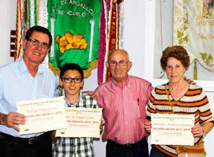 Los 3 Rocieros, con el Presi