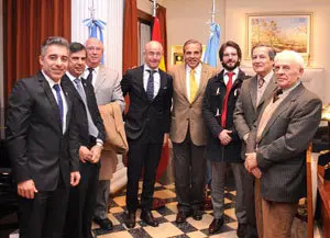 neuquen visita autoridades.Con gobernador