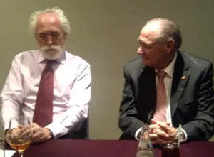 El Cónsul General de España en México con el Presidente del Consejo de Residentes