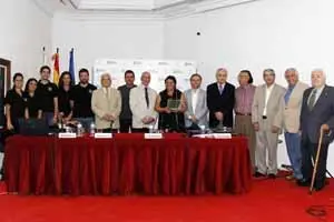 Fagama. Ónega, gaiteros y representantes colectividades