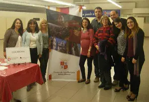 cast y leon burgos 4