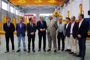 Francisco Conde visita la empresa ThuneEureka
