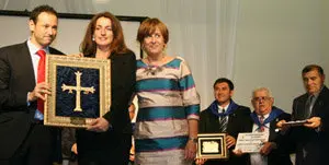 2014_10_26 Entrega placa conmemorativa centenario Centro Asturiano Mar del Plata